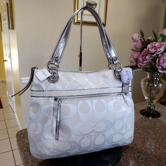 NWT White Silver Coach Poppy Signature Sateen Glam Tote - Picture 1 of 16